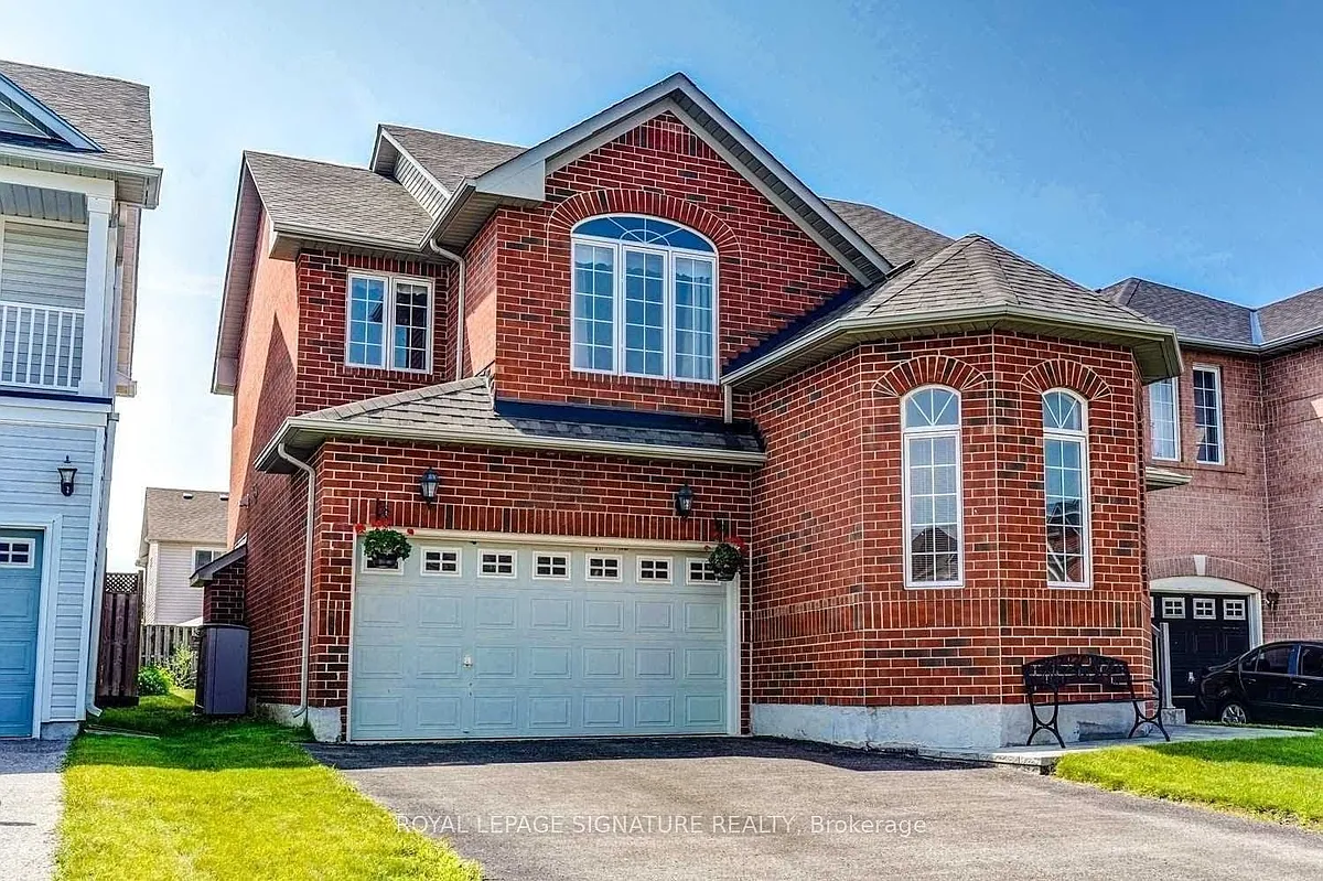 Building Photo - 1215 Wadebridge Cres N #UPPER