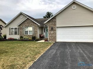 8136 Newberry Dr, Findlay, OH 45840