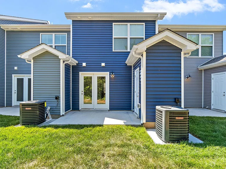 2299 Raleigh Ct #B — Photo 20