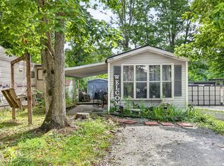 9227 Cherokee Trl, Crossville, TN 38572