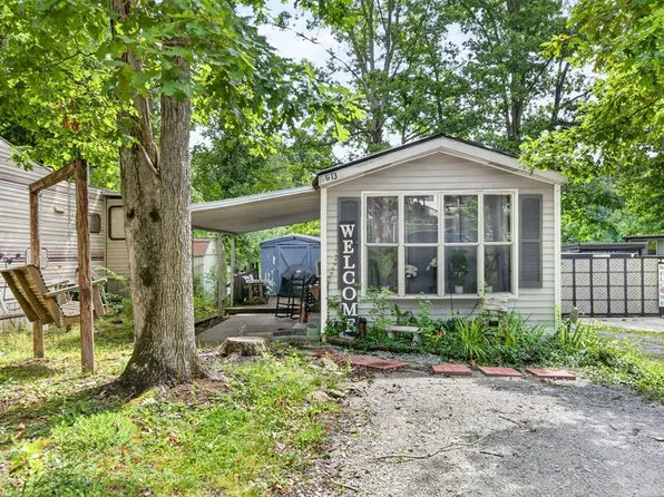 9227 Cherokee Trl, Crossville, TN 38572