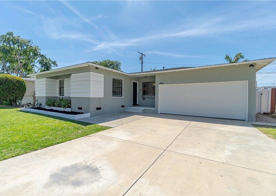 1st image of 605 Princeton Cir E