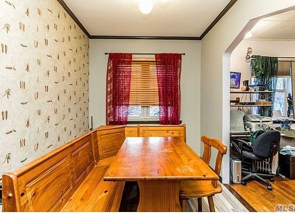 4th image of 3055 82nd St