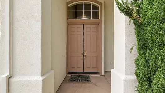 4 bed, 2624 sqft, $5,600 — Photo 3