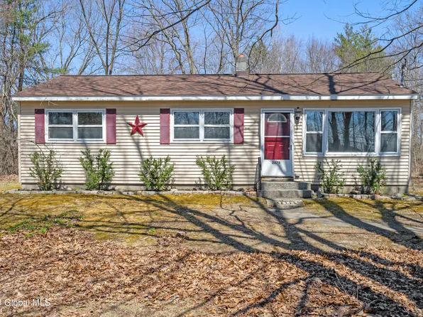 2075 State Route 67, Pittstown, NY 12094