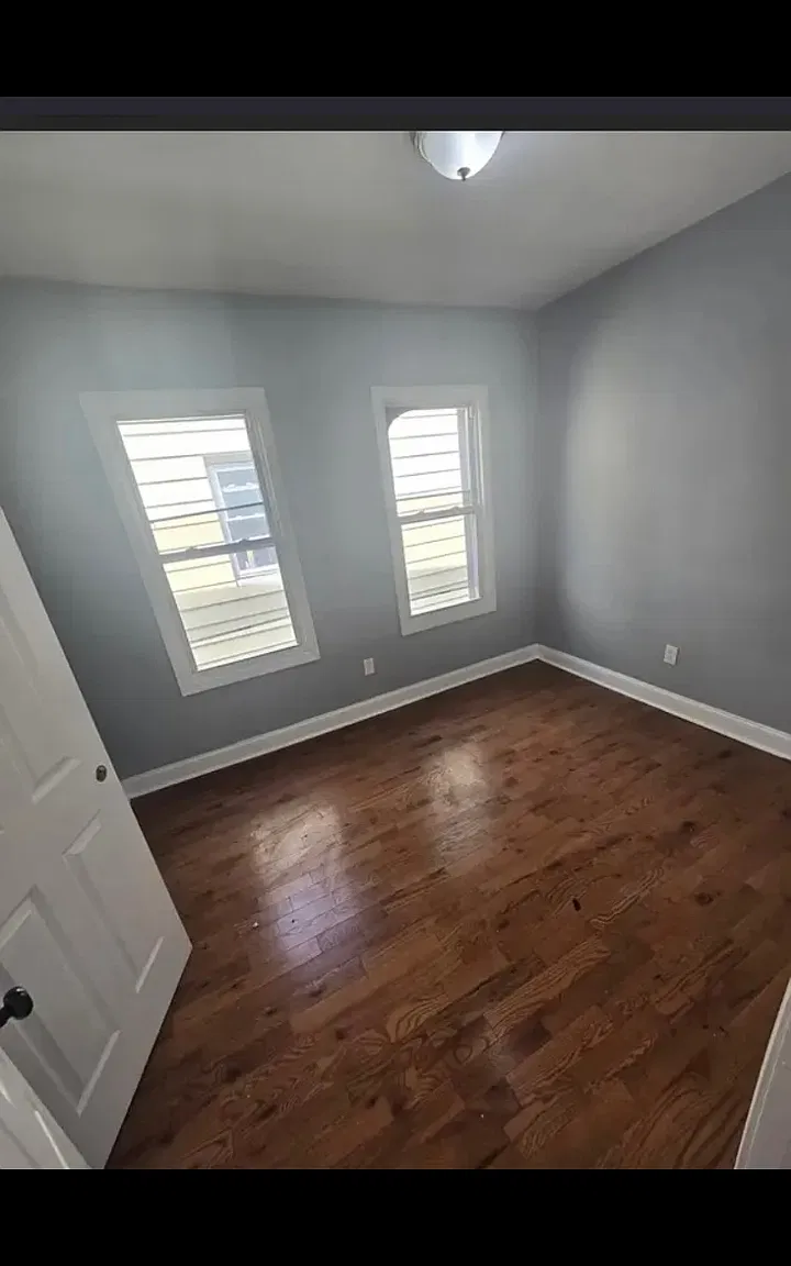 3 bed, $2,195 — Photo 3
