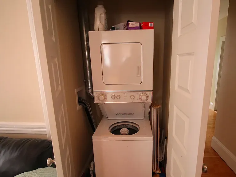 21 Montcalm Ave #29 — Photo 9