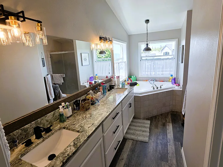 2524 S Corbin Ct — Photo 17