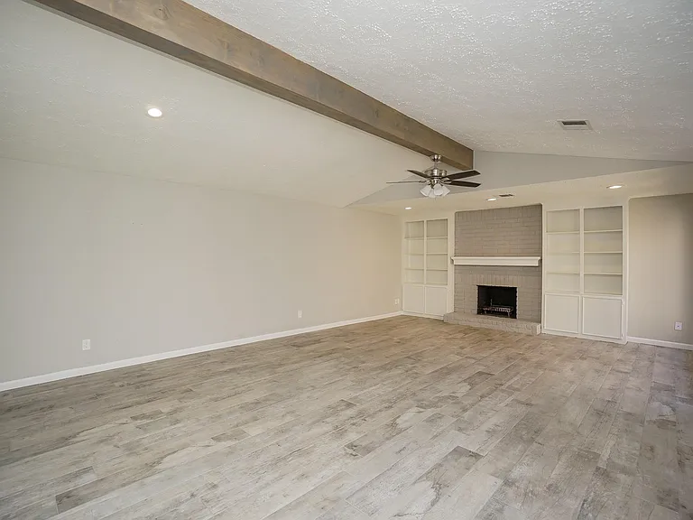 22418 Goldstone Dr — Photo 1