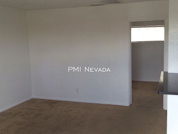 4th image of 2300 Sunrise Ave APT 9