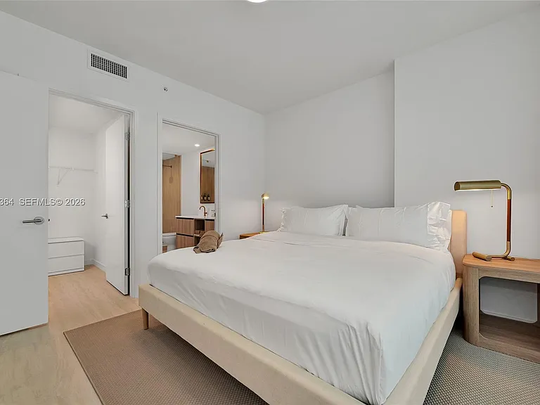 77 SE 5th St #1906 — Photo 12