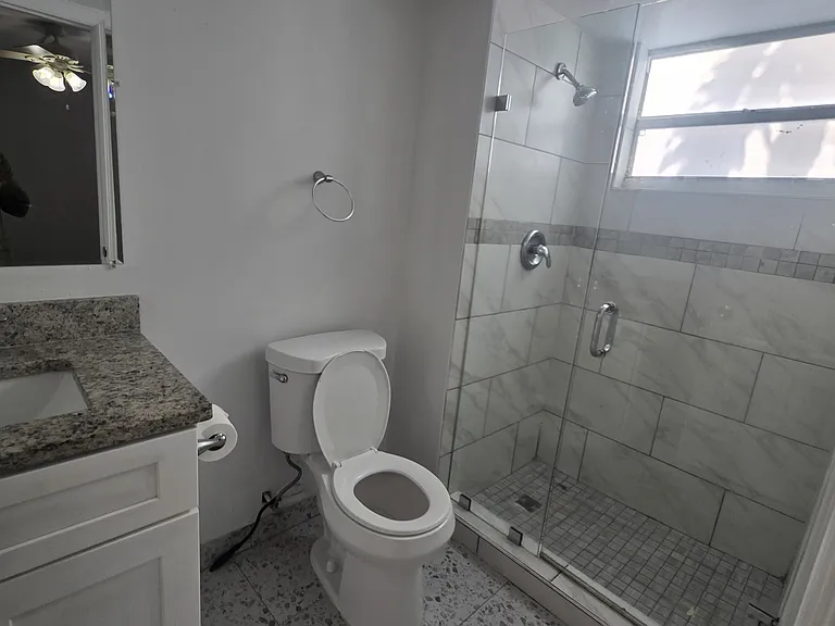 4952 Vincennes St #4 — Photo 3