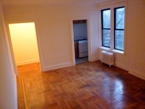3rd image of 4315 46th St APT E7