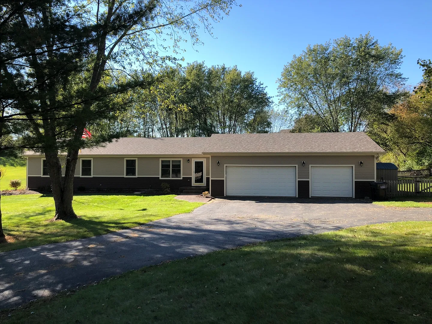 11205 Reiger Ct photo 1
