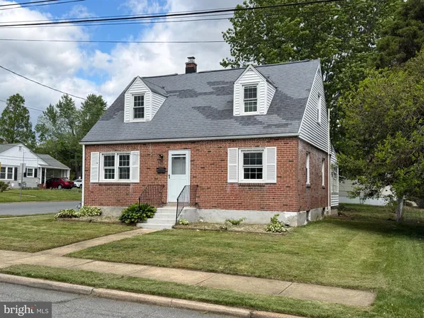 220 N Marshall St, Wilmington, DE 19804