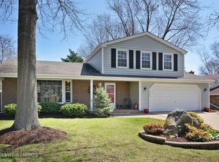 1548 N Columbia St, Naperville, IL