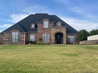 4109 Rolling Hills Dr, Ardmore, OK 73401