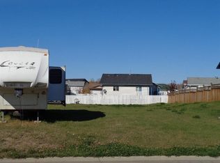 24 Bjornson Ave, High Level, AB T0H1Z0