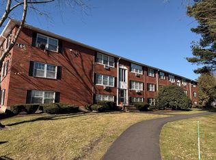 2 Tara Dr UNIT 1, Weymouth, MA 02188