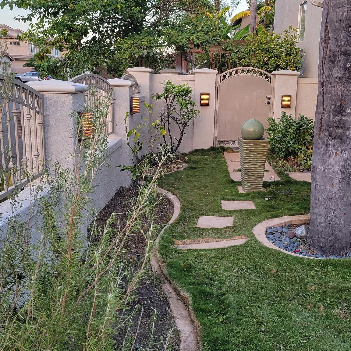 5 bed, 2550 sqft, $6,395 — Photo 4
