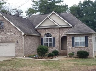 7811 Whipple Trl, Greensboro, NC 27455