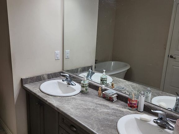 2nd image of 40 Elderberry Rd