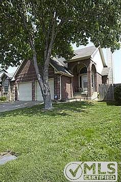 1st image of 6925 Driffield Cir