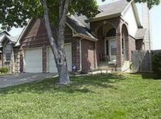 6925 Driffield Cir, North Richland Hills, TX 76182
