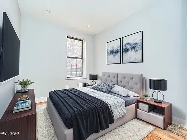 3495 Broadway image 2 of 11