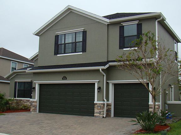 3rd image of 7994 Creshire Ct