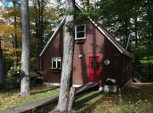 7066 E Darlington Lake Rd, Hesperia, MI 49421