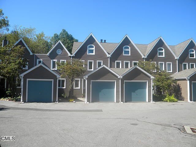 1st image of 566 Newfield Ave APT 4