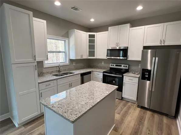 219 Brookwood Xing, Douglasville, GA 30134