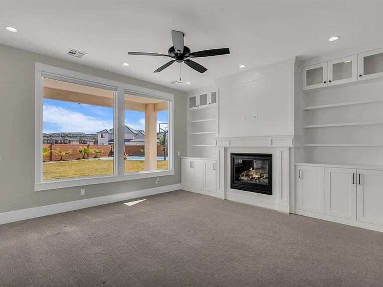4159 S 490 E — Photo 10