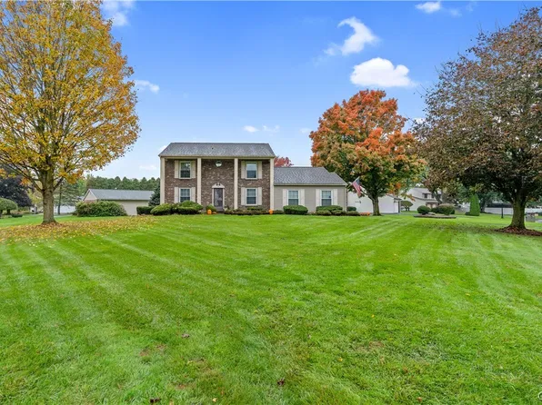 6081 Meadow Dr, Cicero, NY 13039