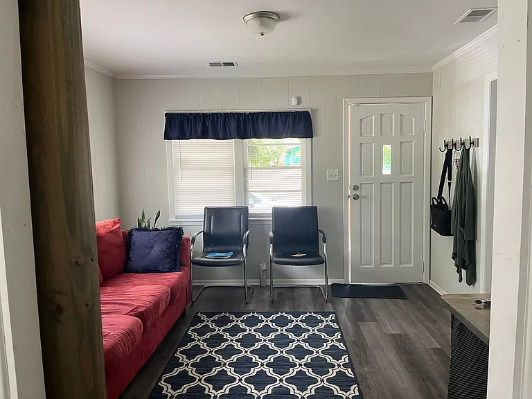 1434 Alma St — Photo 12