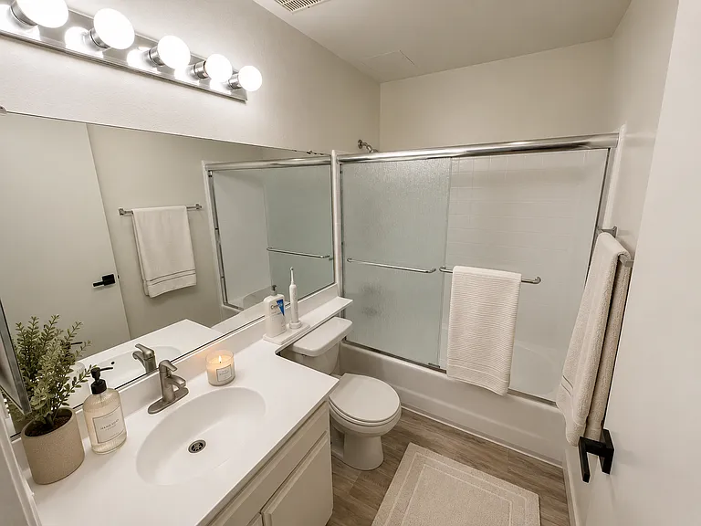 can372 — Photo 22