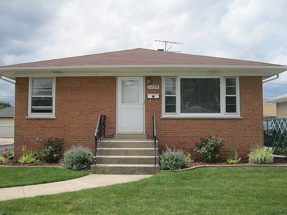 2nd image of 1278 Mackinaw Ave