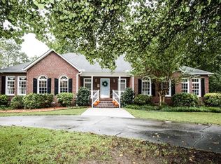 80 Beech Valley Dr, Sharpsburg, GA 30277