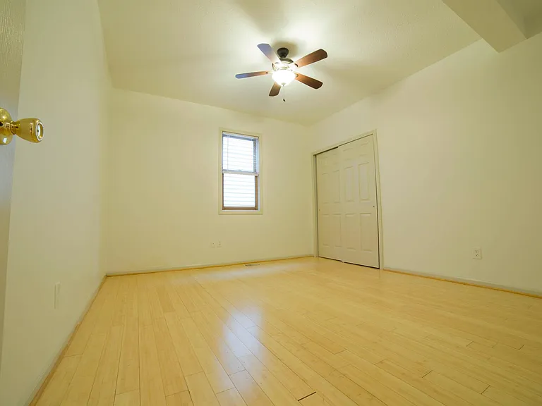 2144 W 7th St — Photo 5