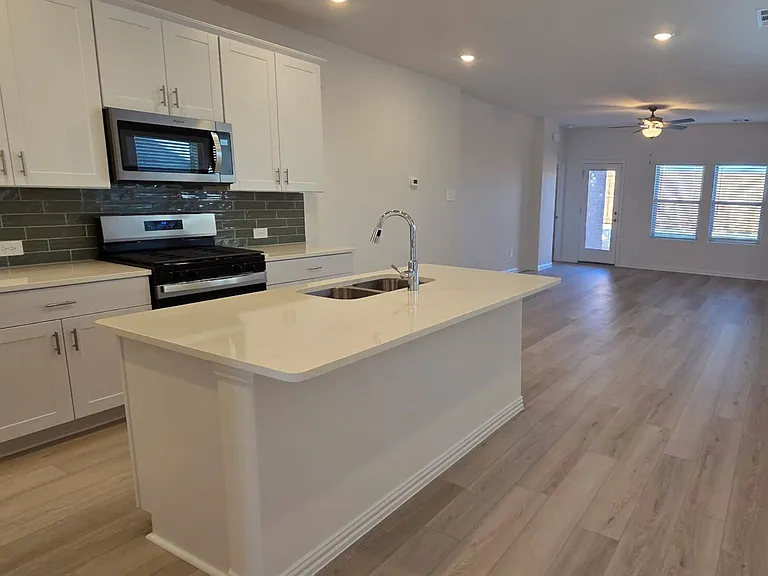 1733 Arches Rd — Photo 19