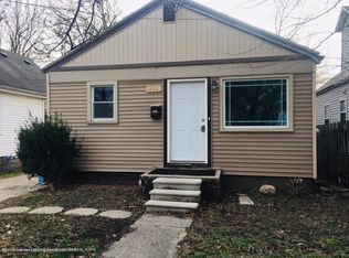 733 Cleveland St, Lansing, MI 48906