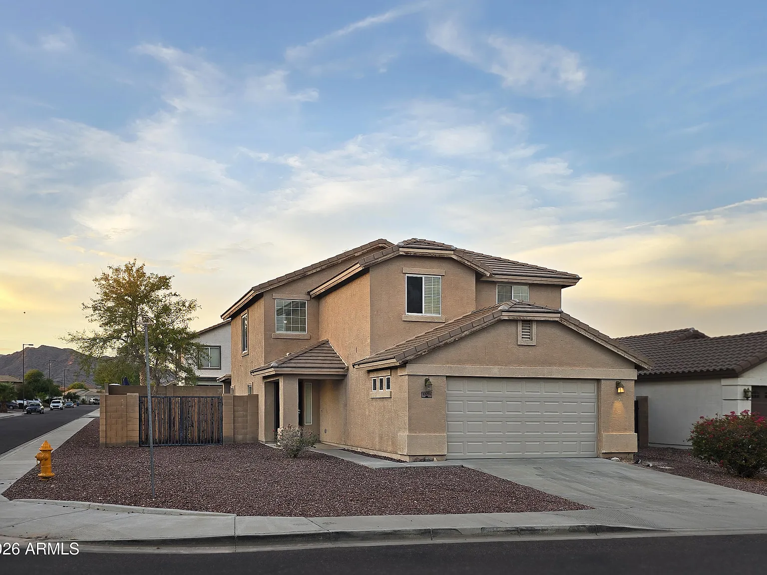 4 bed, 3.0 bath, 2267 sqft, $2,625 — Photo 1