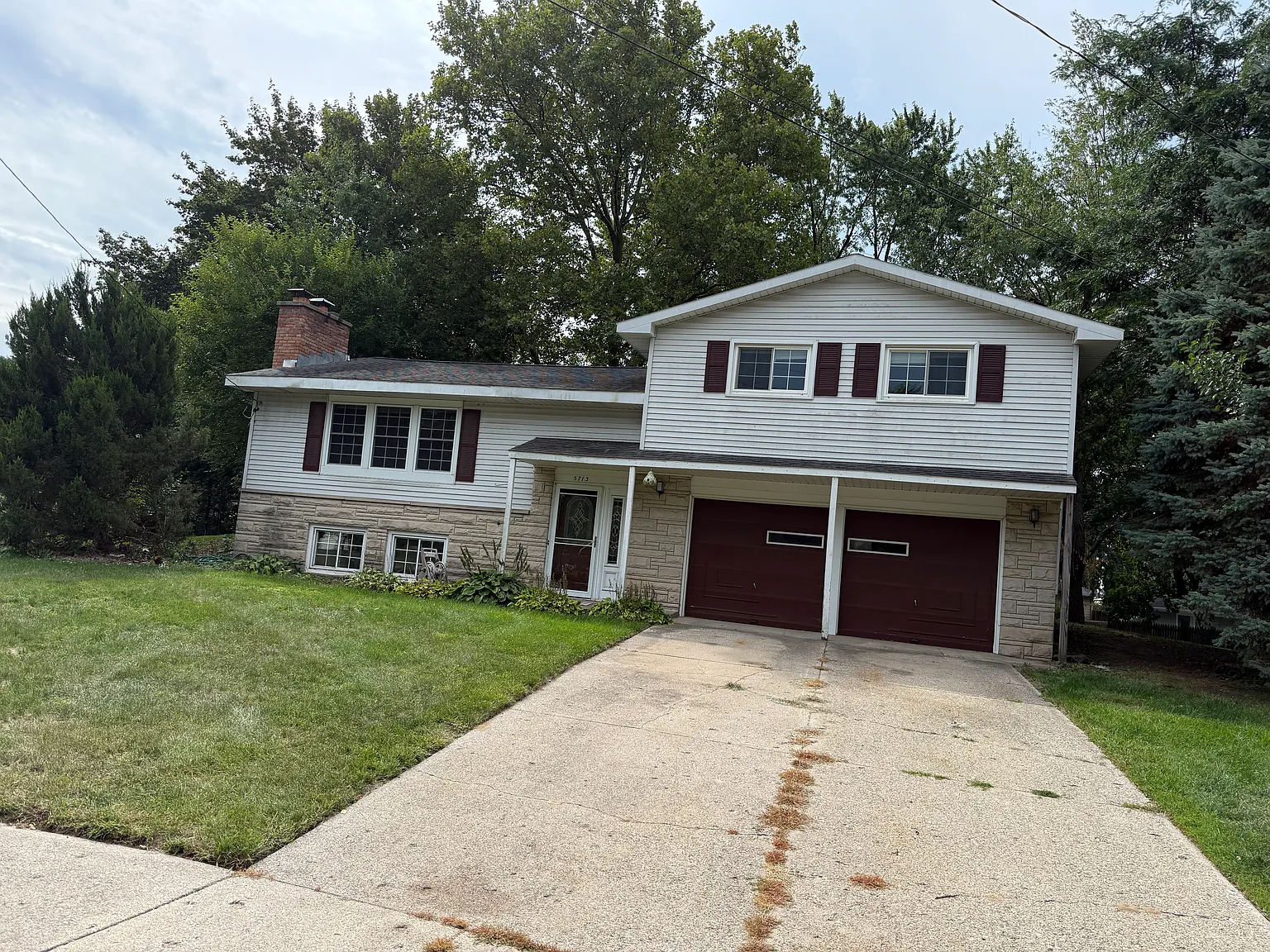 5713 Gentian Ct SE photo 1