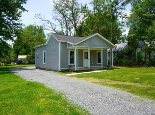 402 College St, Portland, TN 37148