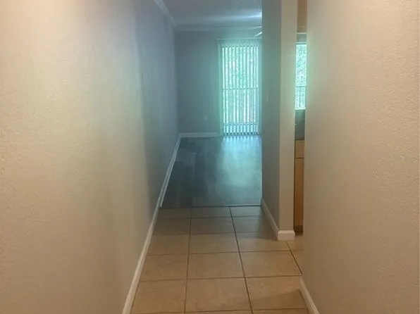 10100 Sailwinds Blvd N, Largo, FL
