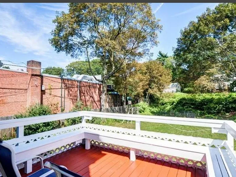 926 Walnut St — Photo 27