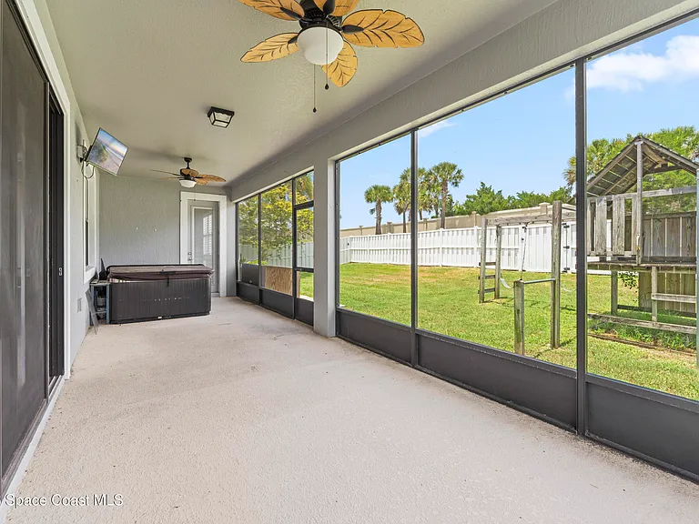 8426 Stalwart Cir — Photo 33