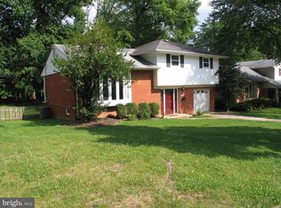6518 Wilmett Rd, Bethesda, MD 20817