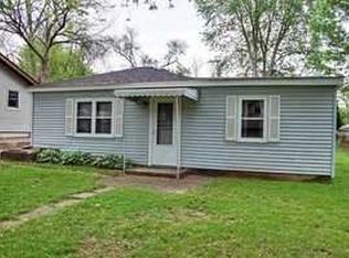 7N077 Kearns Rd, South Elgin, IL 60177